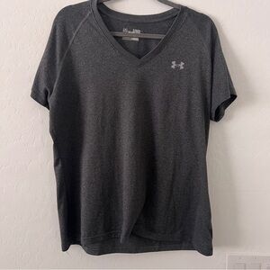 Under Armour HeatGear V-Neck Tee Women’s XL Gray Athletic Performance Shirt